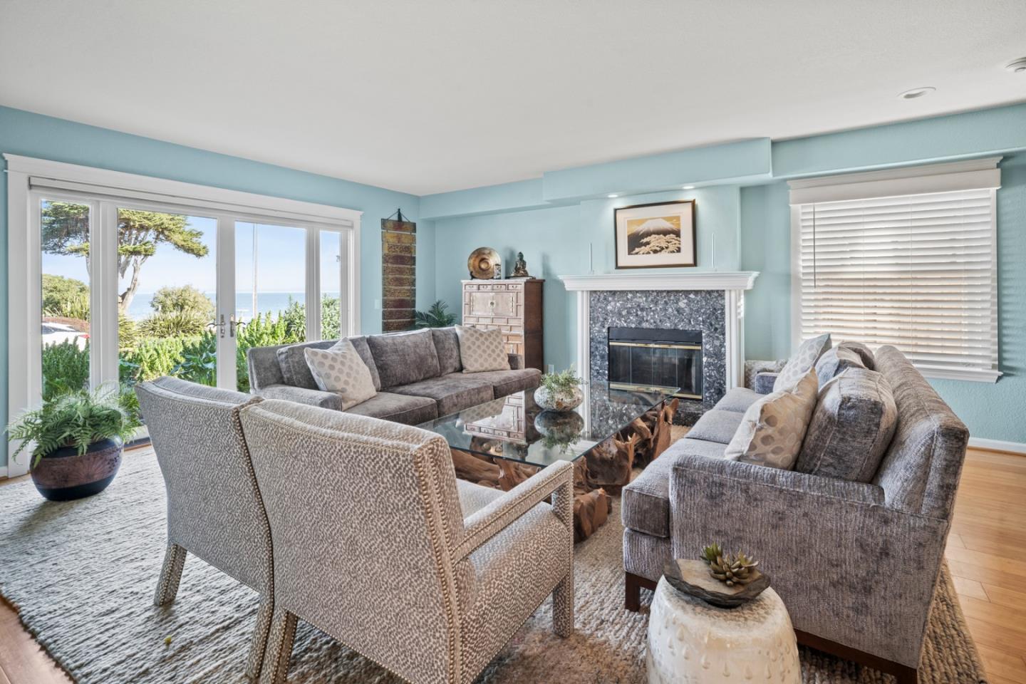 Detail Gallery Image 7 of 44 For 835 Seapalm Ave, Pacific Grove,  CA 93950 - 3 Beds | 3 Baths