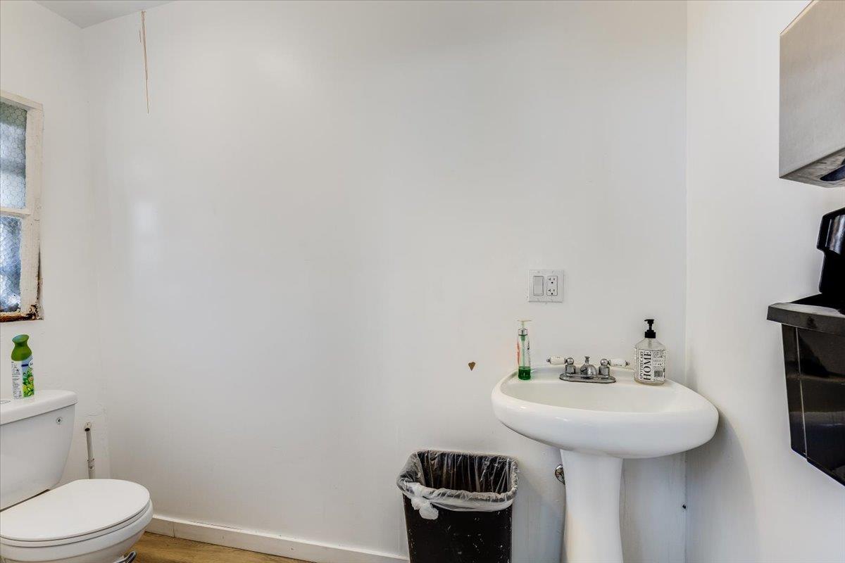 Detail Gallery Image 19 of 36 For 247 E Saint John St, San Jose,  CA 95112 - – Beds | – Baths