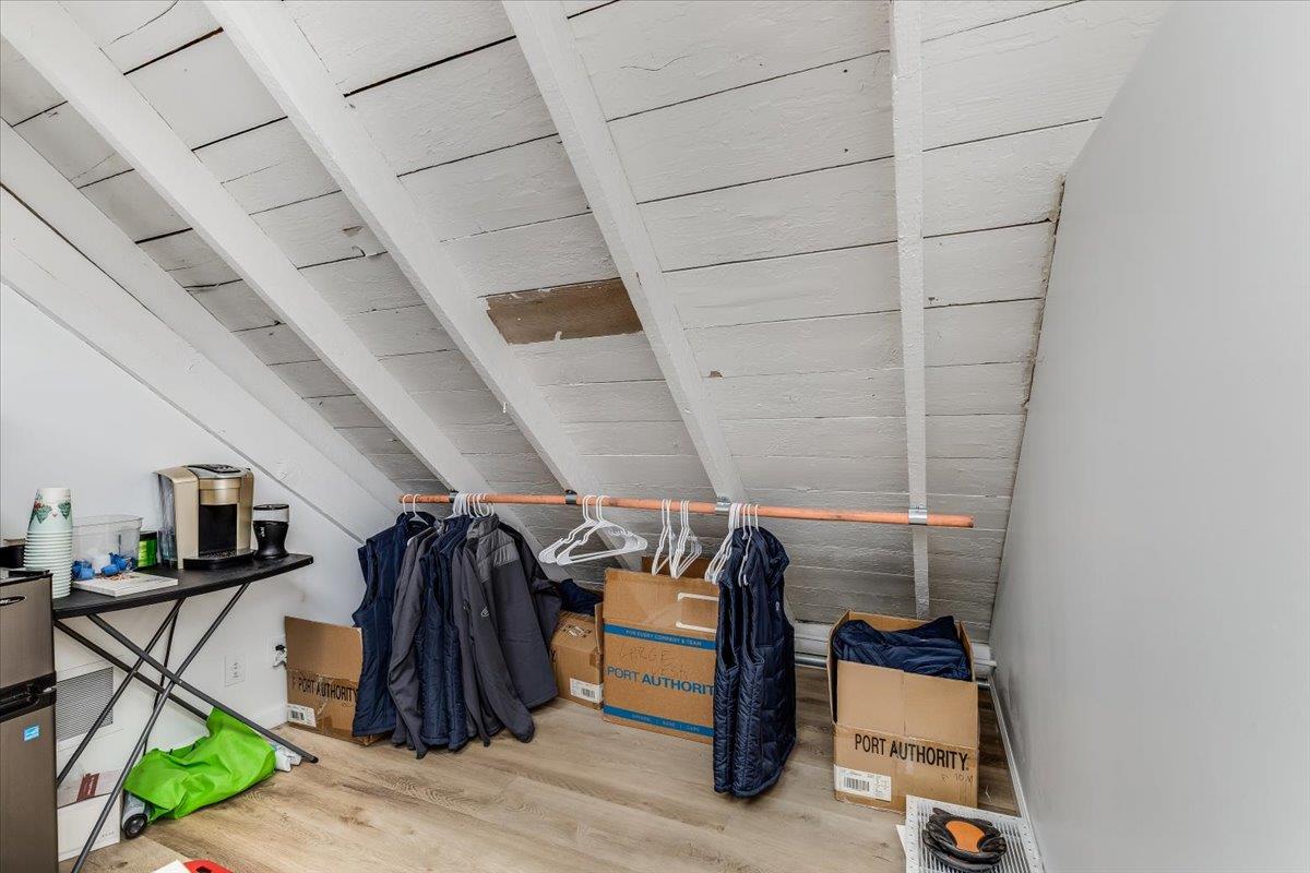 Detail Gallery Image 24 of 36 For 247 E Saint John St, San Jose,  CA 95112 - – Beds | – Baths