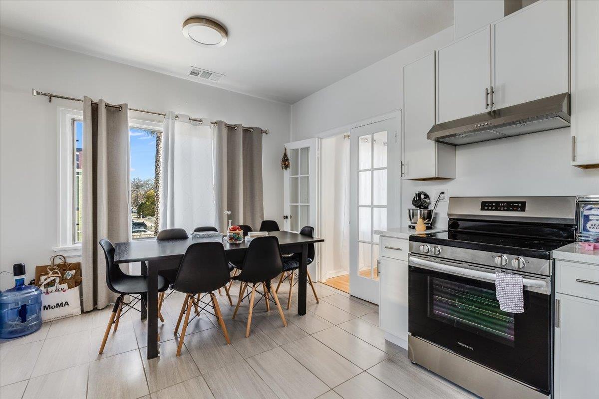 Detail Gallery Image 30 of 36 For 247 E Saint John St, San Jose,  CA 95112 - – Beds | – Baths