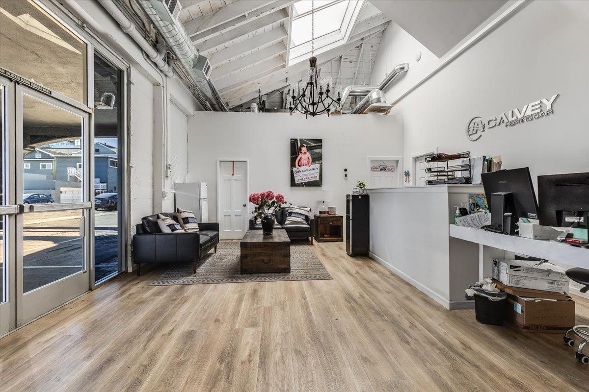 Detail Gallery Image 4 of 36 For 247 E Saint John St, San Jose,  CA 95112 - – Beds | – Baths