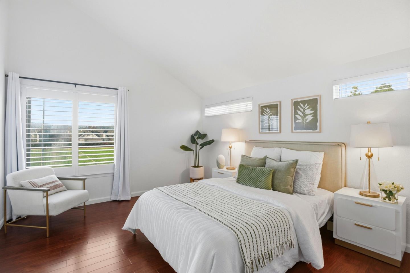 Detail Gallery Image 13 of 28 For 23 Dory Ln, Foster City,  CA 94404 - 2 Beds | 2/1 Baths