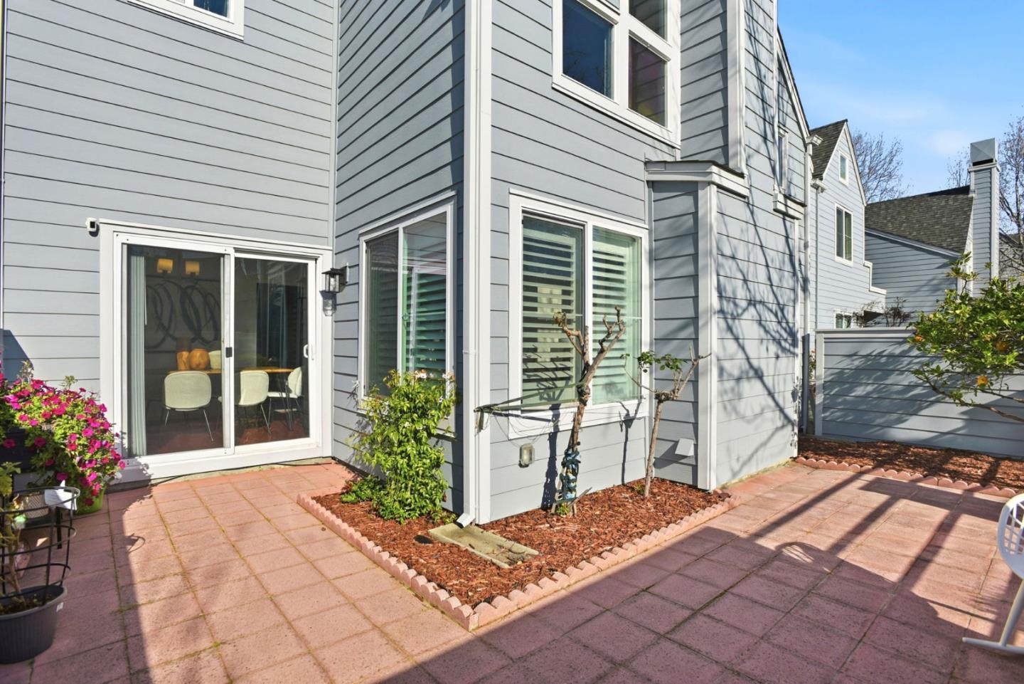 Detail Gallery Image 22 of 28 For 23 Dory Ln, Foster City,  CA 94404 - 2 Beds | 2/1 Baths