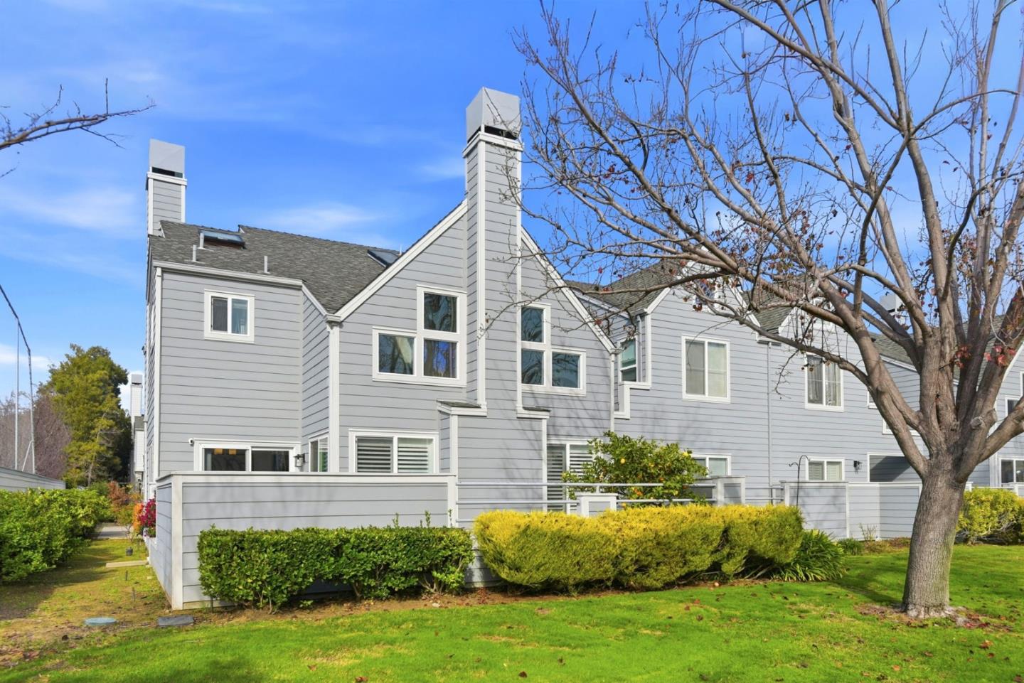 Detail Gallery Image 24 of 28 For 23 Dory Ln, Foster City,  CA 94404 - 2 Beds | 2/1 Baths