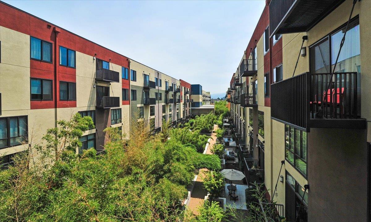 Detail Gallery Image 17 of 33 For 88 Bush St #3158,  San Jose,  CA 95126 - 1 Beds | 2 Baths