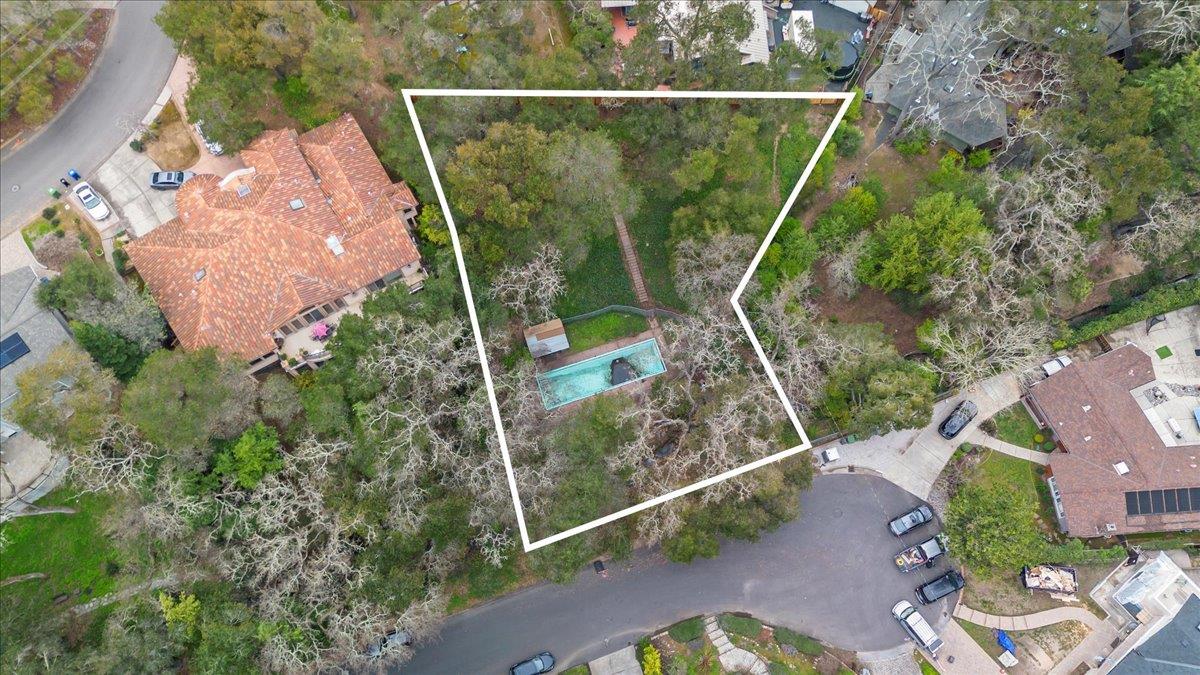 Detail Gallery Image 31 of 32 For 16235 W Ellenwood Ave, Monte Sereno,  CA 95030 - – Beds | – Baths