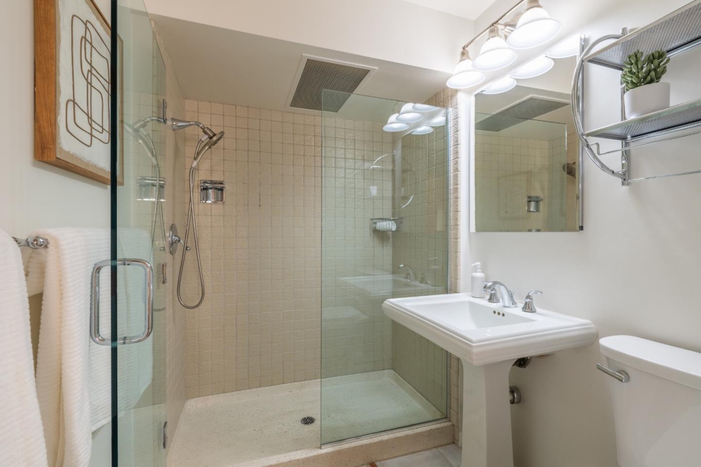 Detail Gallery Image 12 of 22 For 9542 Maple Ct, Carmel,  CA 93923 - 2 Beds | 0 Baths