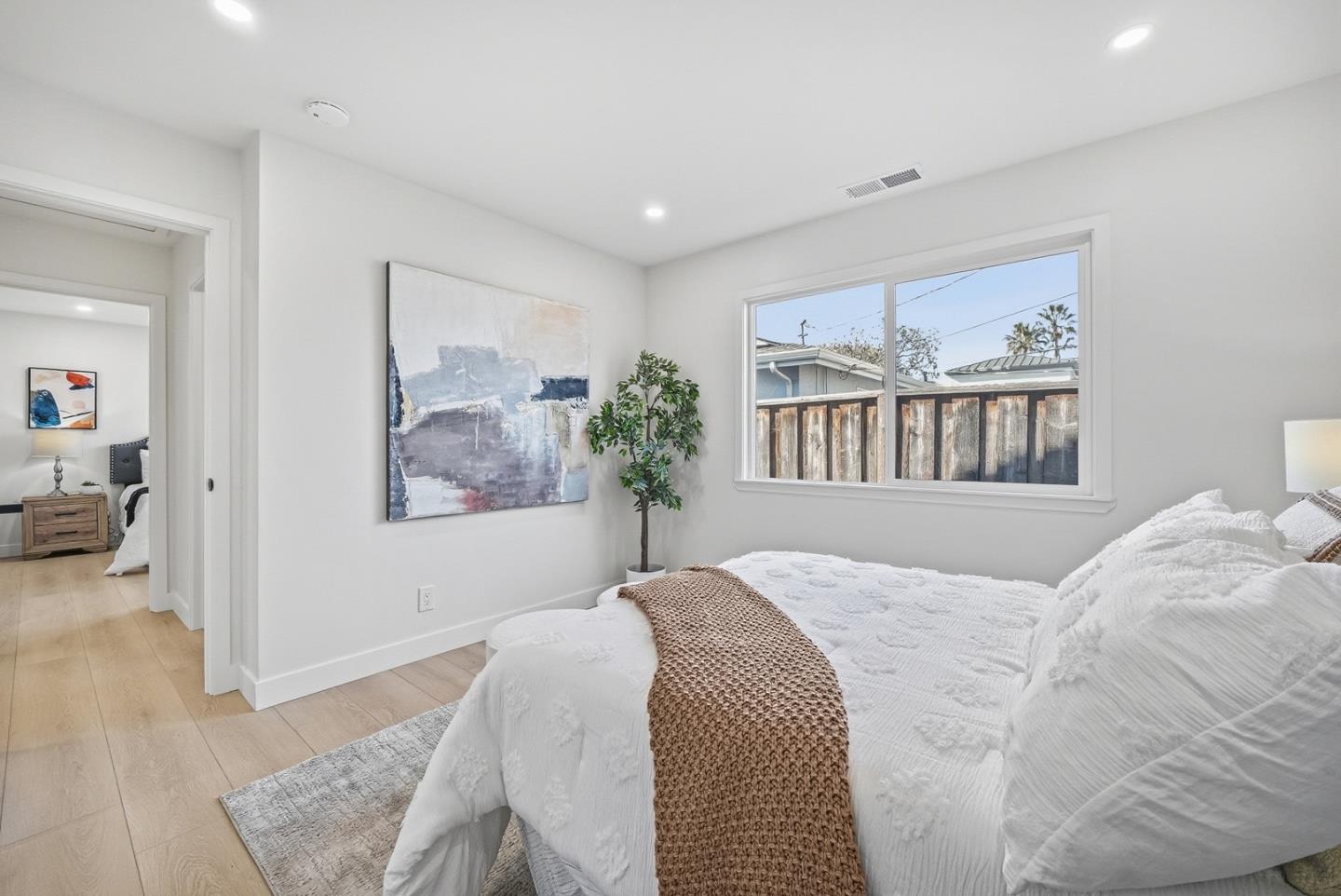 Detail Gallery Image 26 of 37 For 5083 Miramar Ave, San Jose,  CA 95129 - 4 Beds | 2/1 Baths