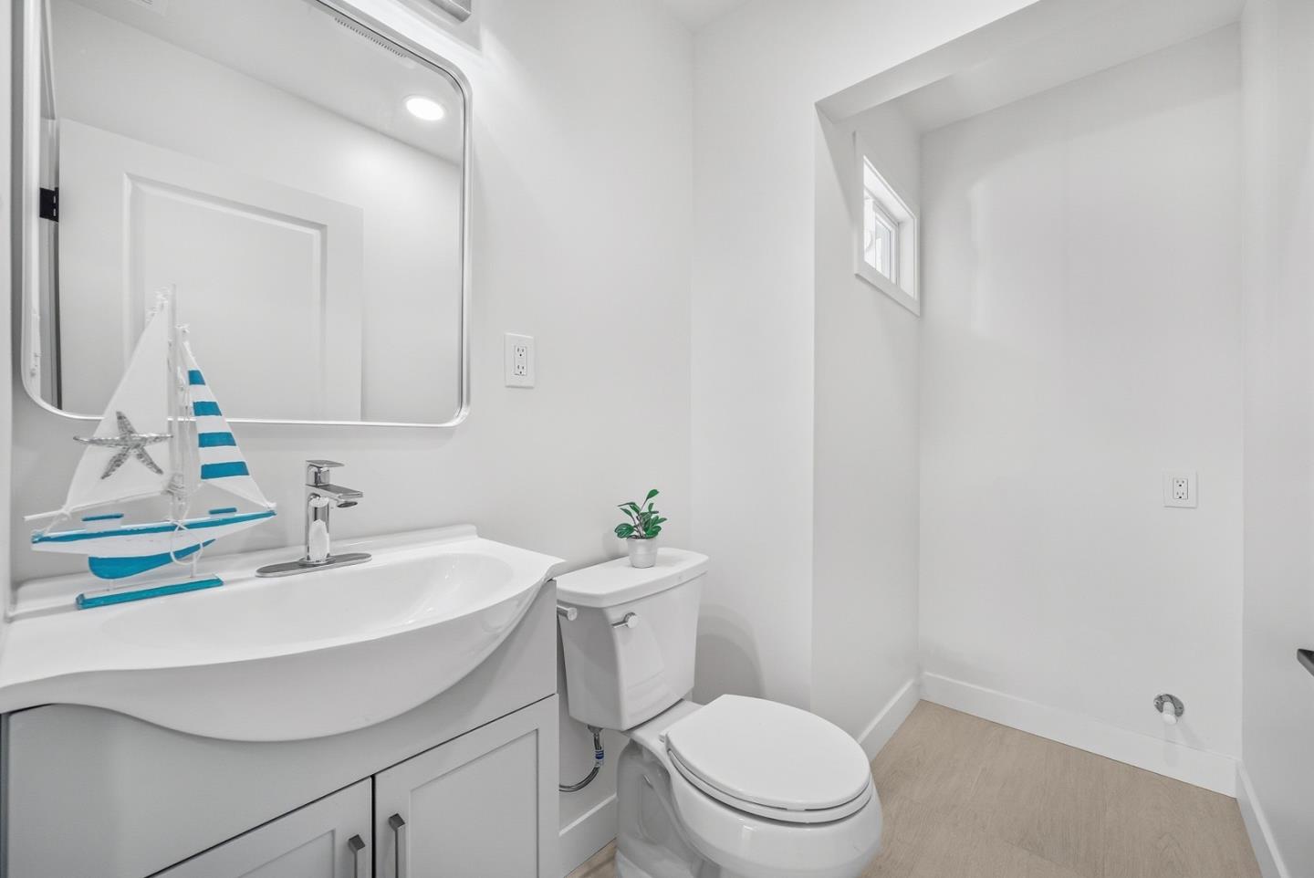 Detail Gallery Image 31 of 37 For 5083 Miramar Ave, San Jose,  CA 95129 - 4 Beds | 2/1 Baths