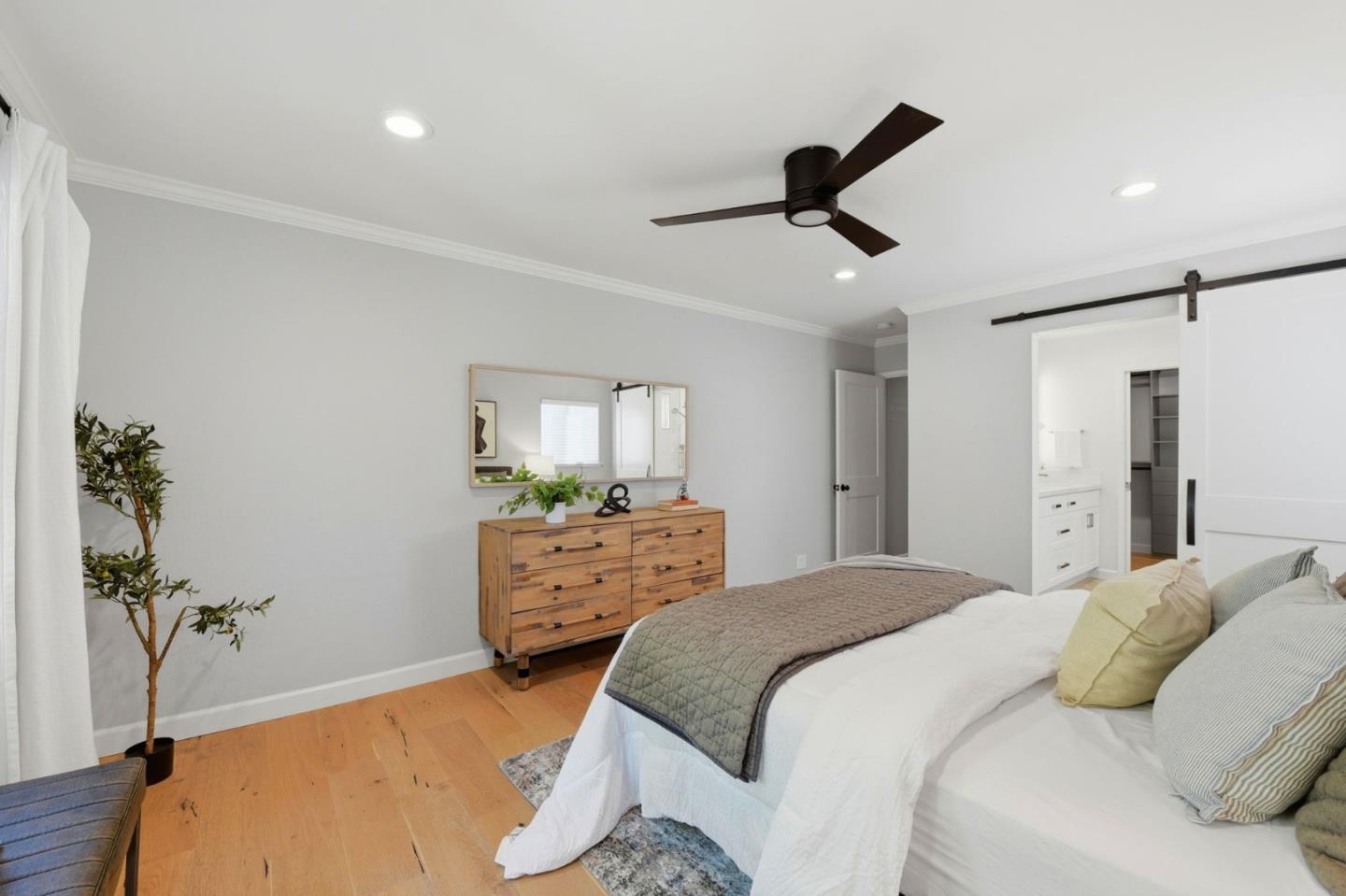 Detail Gallery Image 24 of 39 For 1657 Trona Way, San Jose,  CA 95125 - 4 Beds | 2/1 Baths