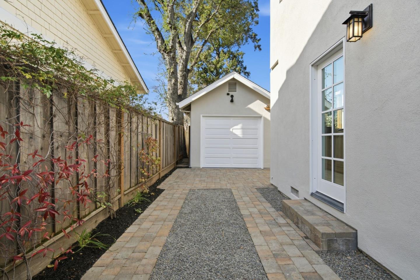 Detail Gallery Image 29 of 34 For 491 Bird Ave, Los Gatos,  CA 95032 - 4 Beds | 3 Baths