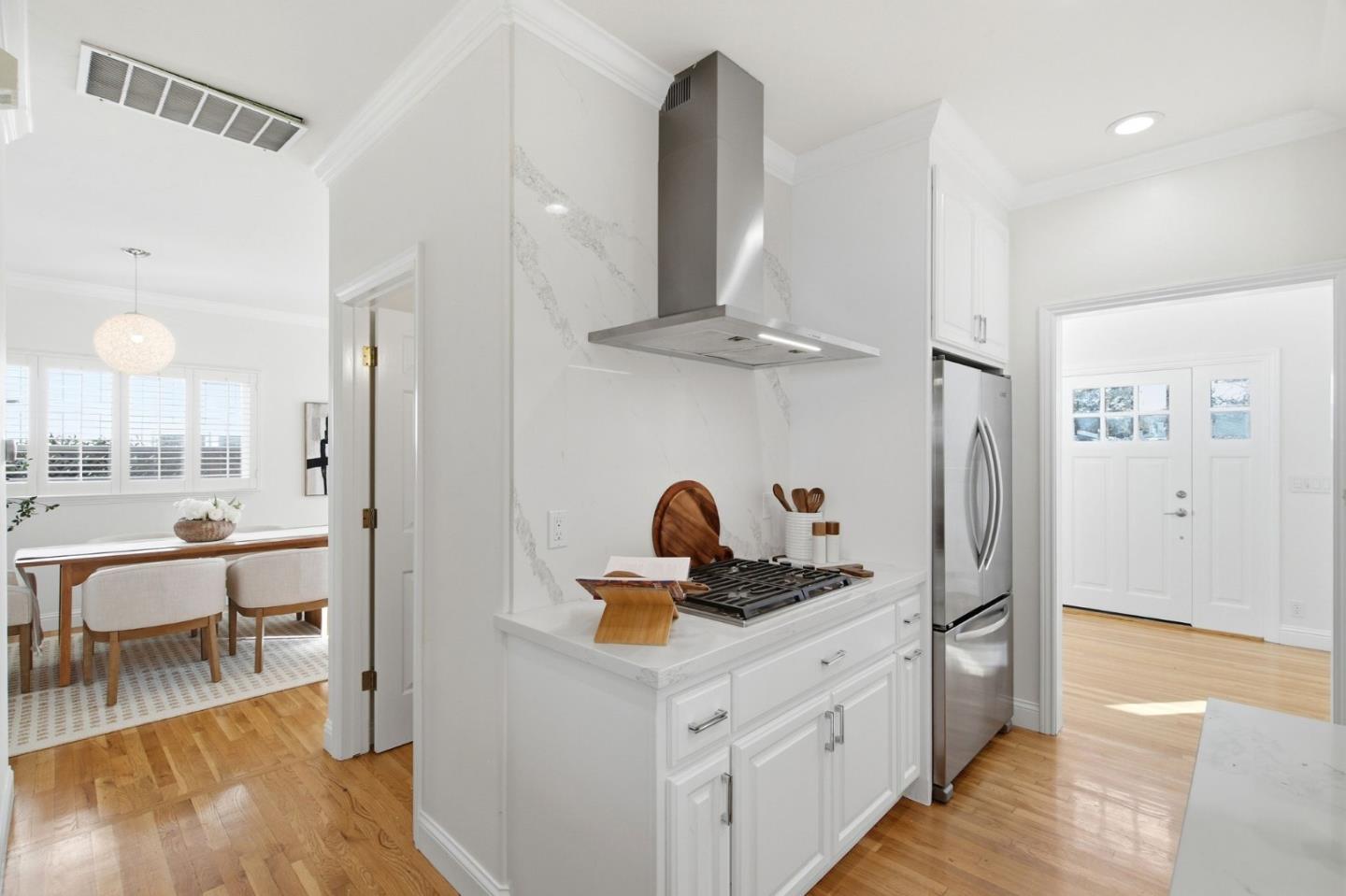 Detail Gallery Image 9 of 34 For 491 Bird Ave, Los Gatos,  CA 95032 - 4 Beds | 3 Baths