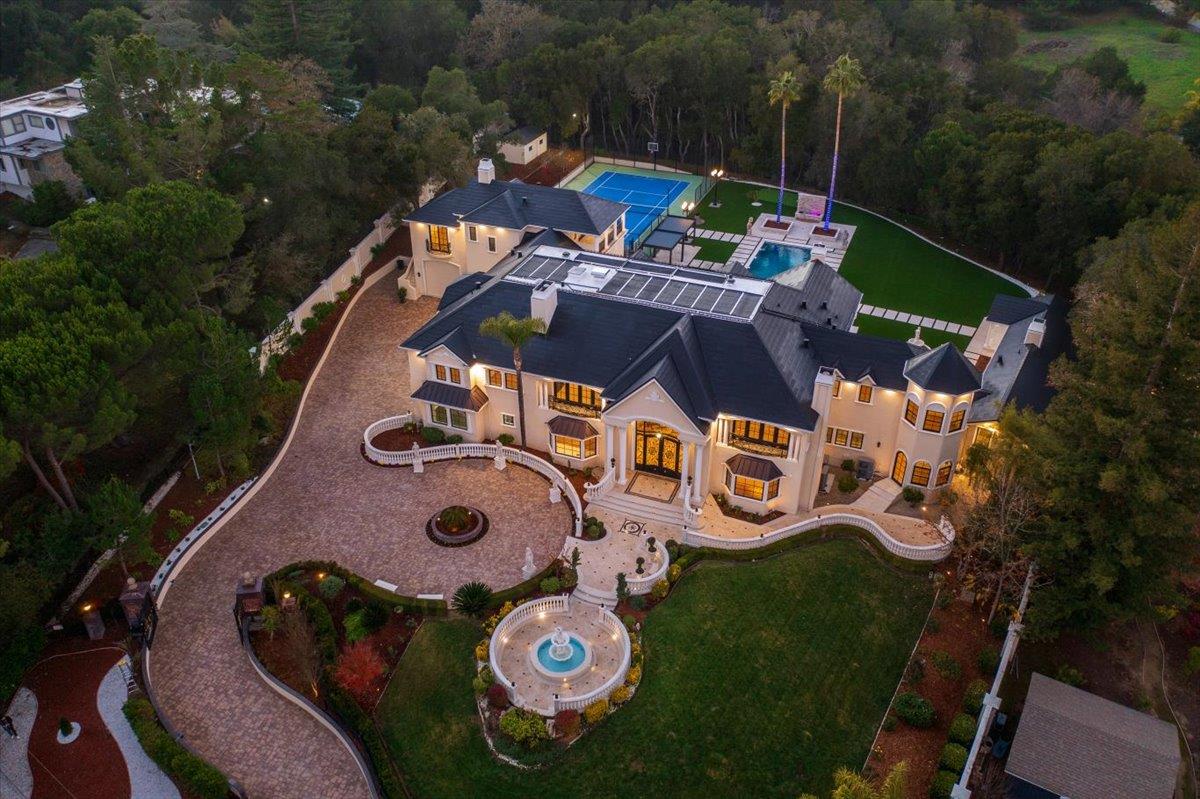 Detail Gallery Image 2 of 143 For 18911 Decatur Rd, Los Gatos,  CA 95030 - 10 Beds | 8/1 Baths