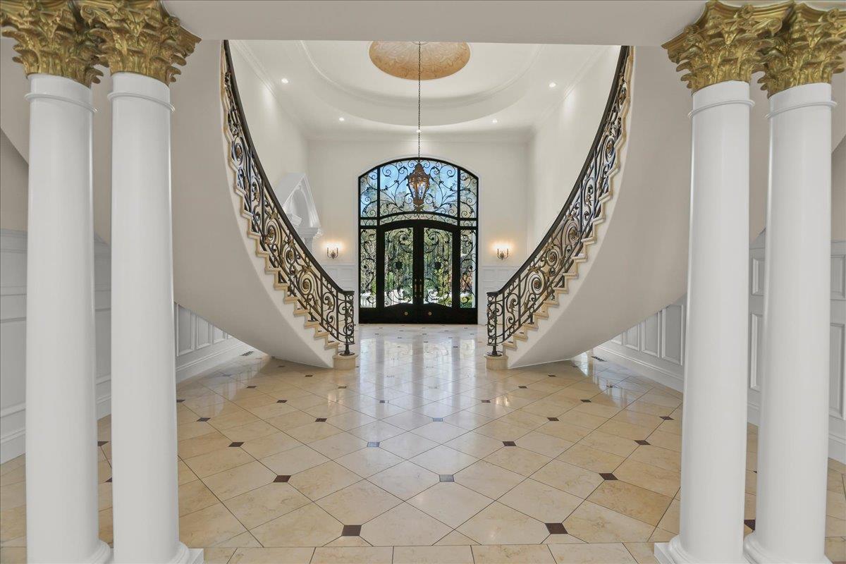 Detail Gallery Image 22 of 143 For 18911 Decatur Rd, Los Gatos,  CA 95030 - 10 Beds | 8/1 Baths