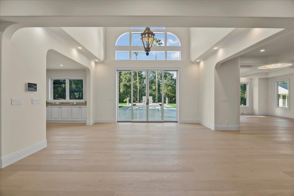 Detail Gallery Image 34 of 143 For 18911 Decatur Rd, Los Gatos,  CA 95030 - 10 Beds | 8/1 Baths