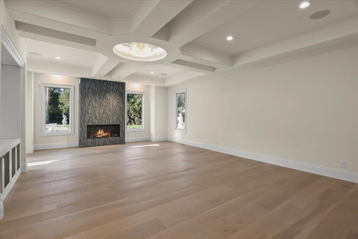 Detail Gallery Image 38 of 143 For 18911 Decatur Rd, Los Gatos,  CA 95030 - 10 Beds | 8/1 Baths