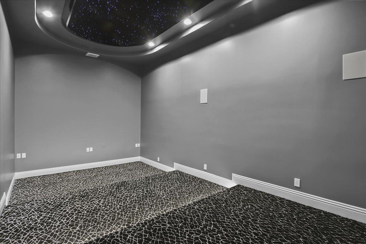 Detail Gallery Image 51 of 143 For 18911 Decatur Rd, Los Gatos,  CA 95030 - 10 Beds | 8/1 Baths