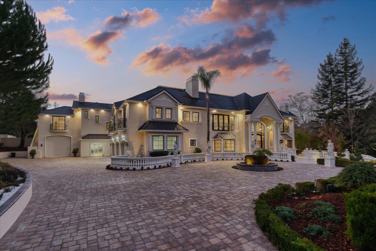 Detail Gallery Image 6 of 143 For 18911 Decatur Rd, Los Gatos,  CA 95030 - 10 Beds | 8/1 Baths