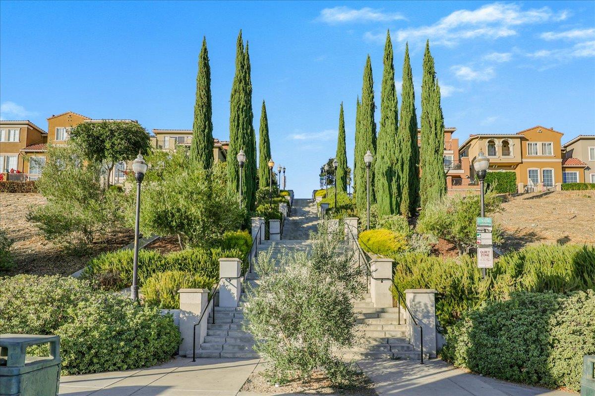 Detail Gallery Image 54 of 65 For 218 William Manly St #2,  San Jose,  CA 95136 - 3 Beds | 2 Baths