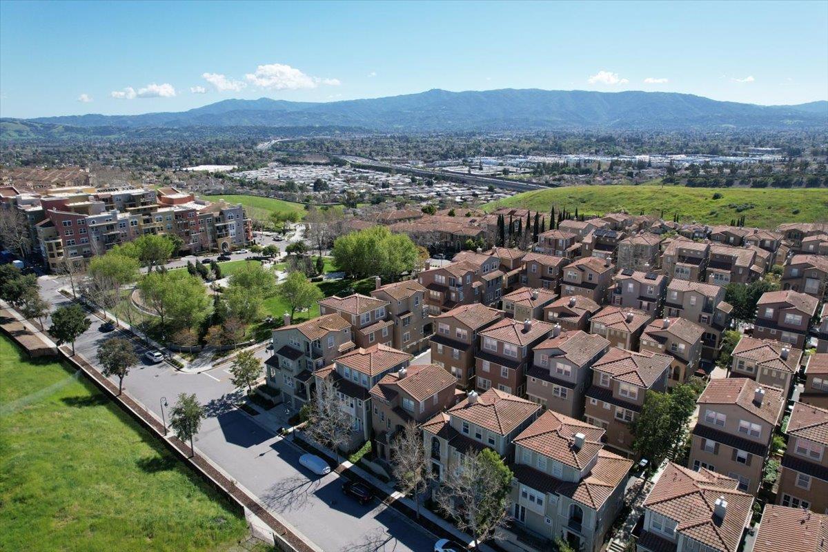 Detail Gallery Image 58 of 65 For 218 William Manly St #2,  San Jose,  CA 95136 - 3 Beds | 2 Baths