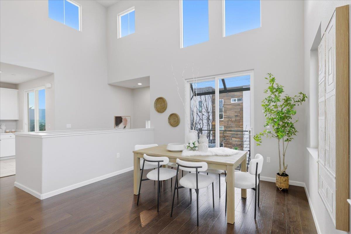 Detail Gallery Image 7 of 65 For 218 William Manly St #2,  San Jose,  CA 95136 - 3 Beds | 2 Baths