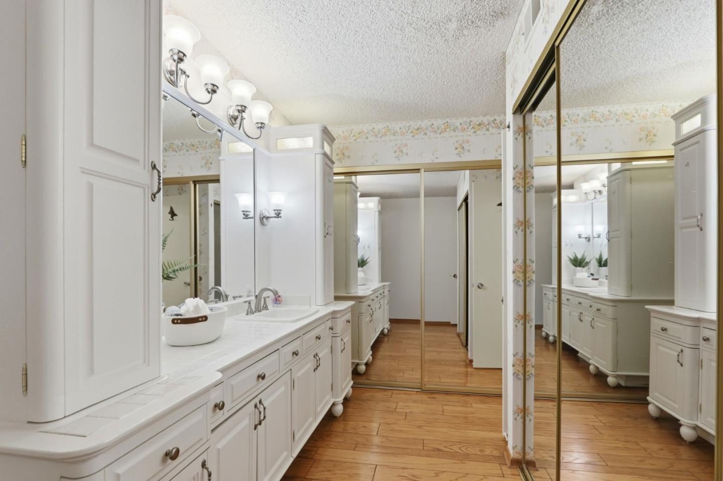 Detail Gallery Image 22 of 52 For 8076 Winery Ct, San Jose,  CA 95135 - 2 Beds | 2 Baths