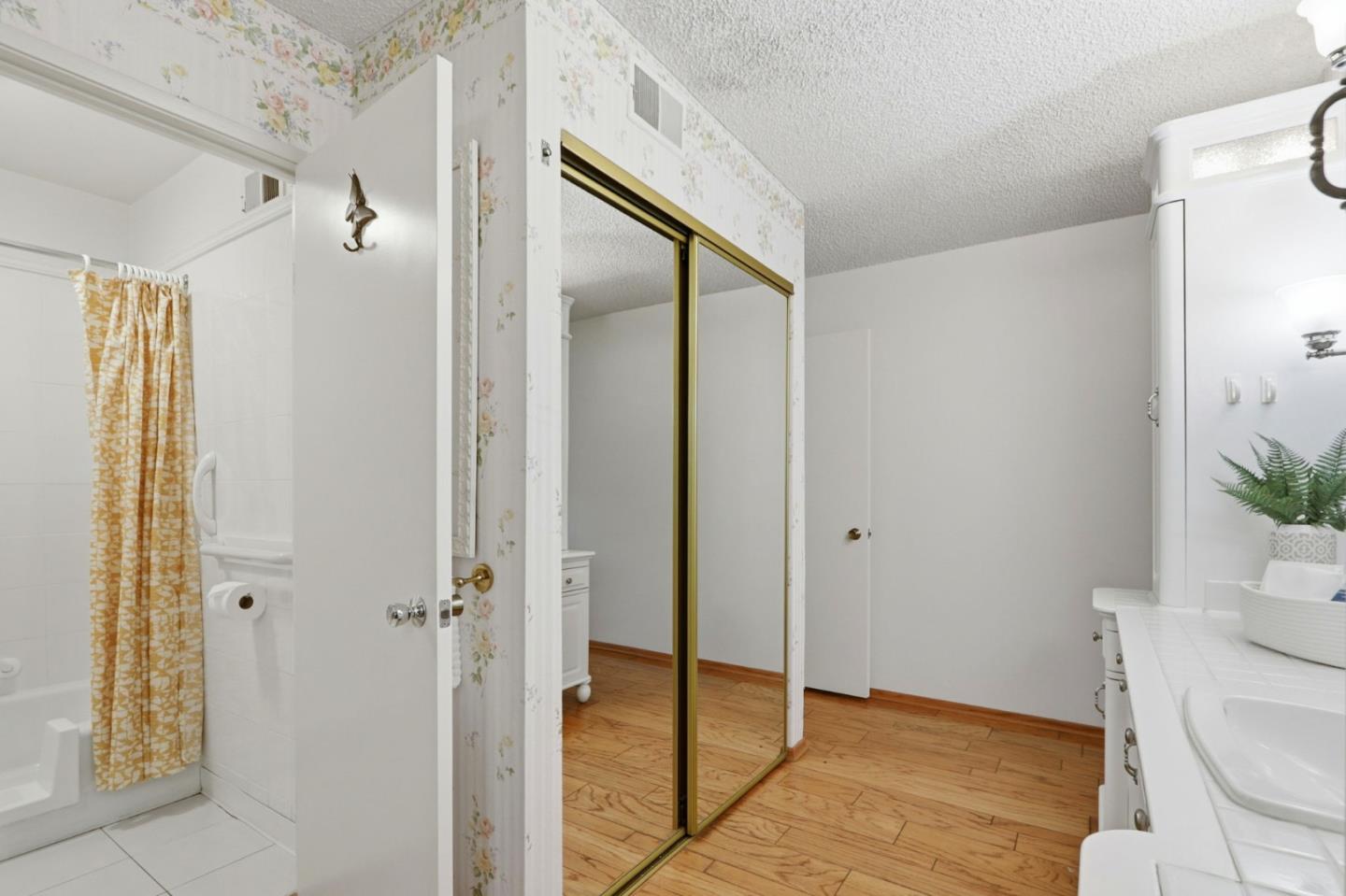 Detail Gallery Image 23 of 52 For 8076 Winery Ct, San Jose,  CA 95135 - 2 Beds | 2 Baths