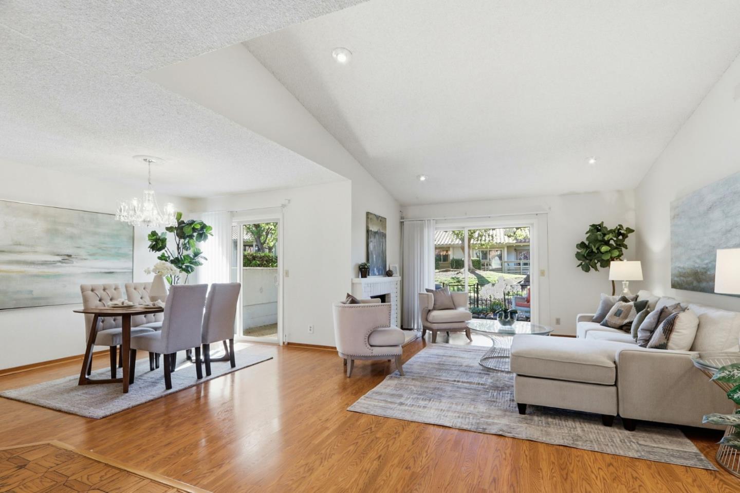 Detail Gallery Image 4 of 52 For 8076 Winery Ct, San Jose,  CA 95135 - 2 Beds | 2 Baths