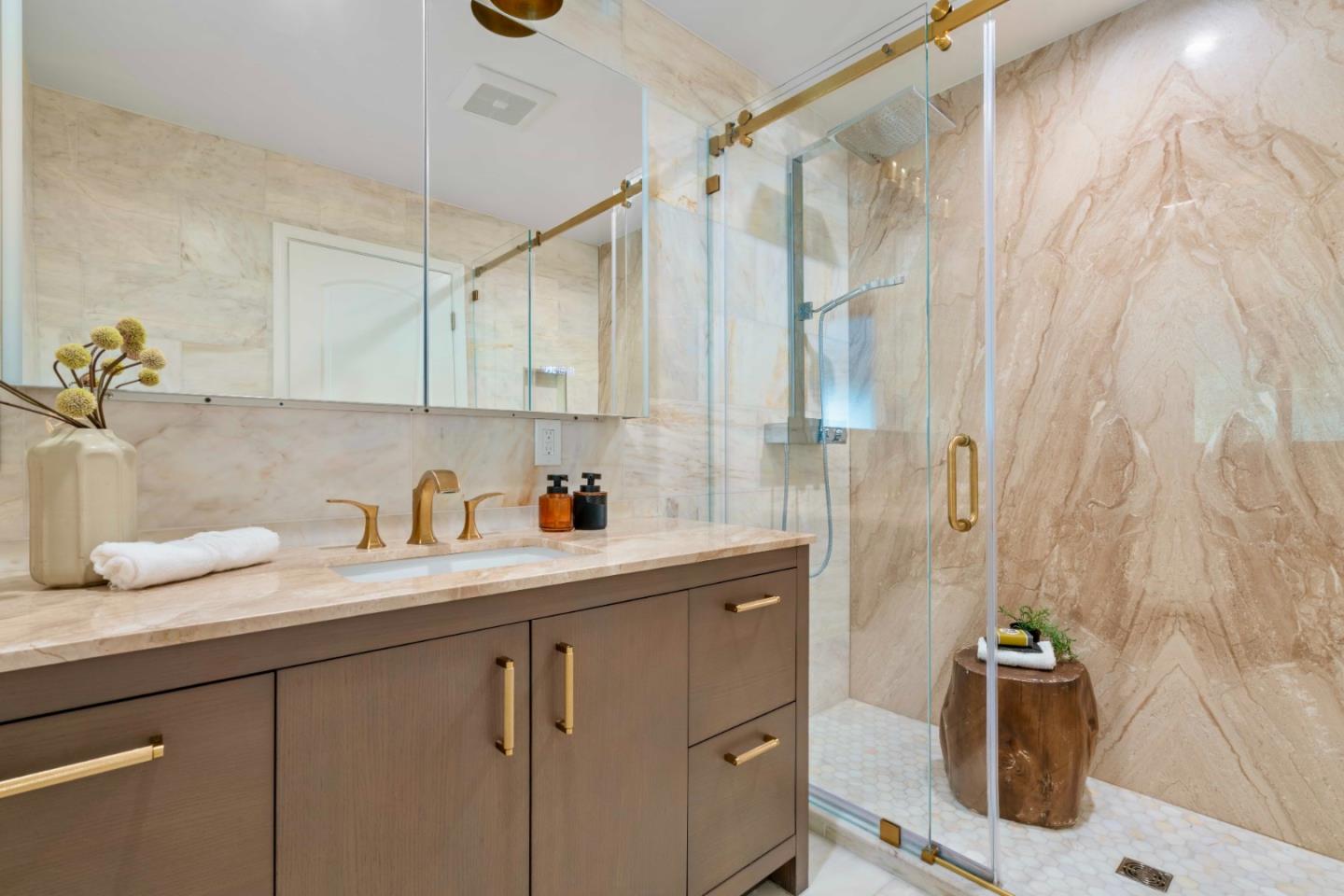 Detail Gallery Image 25 of 56 For 533 Robin Dr, Santa Clara,  CA 95050 - 4 Beds | 4 Baths