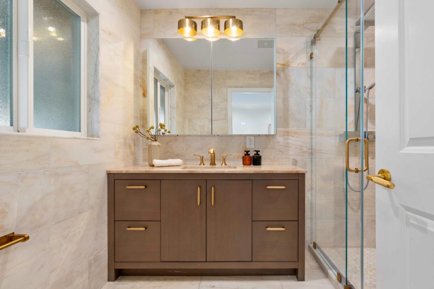 Detail Gallery Image 26 of 56 For 533 Robin Dr, Santa Clara,  CA 95050 - 4 Beds | 4 Baths