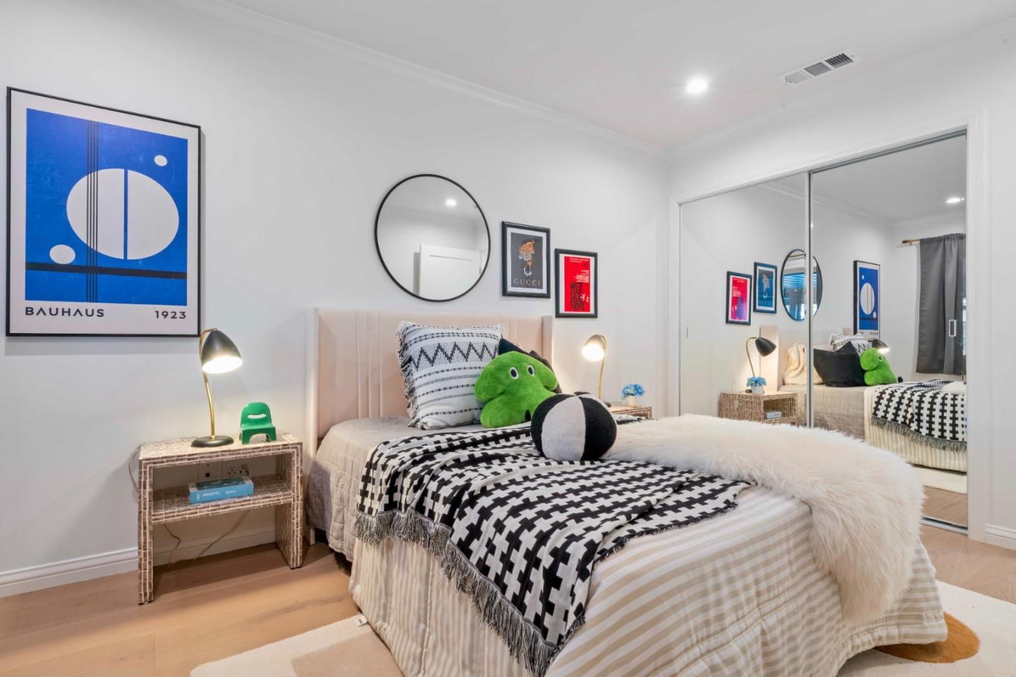 Detail Gallery Image 28 of 56 For 533 Robin Dr, Santa Clara,  CA 95050 - 4 Beds | 4 Baths