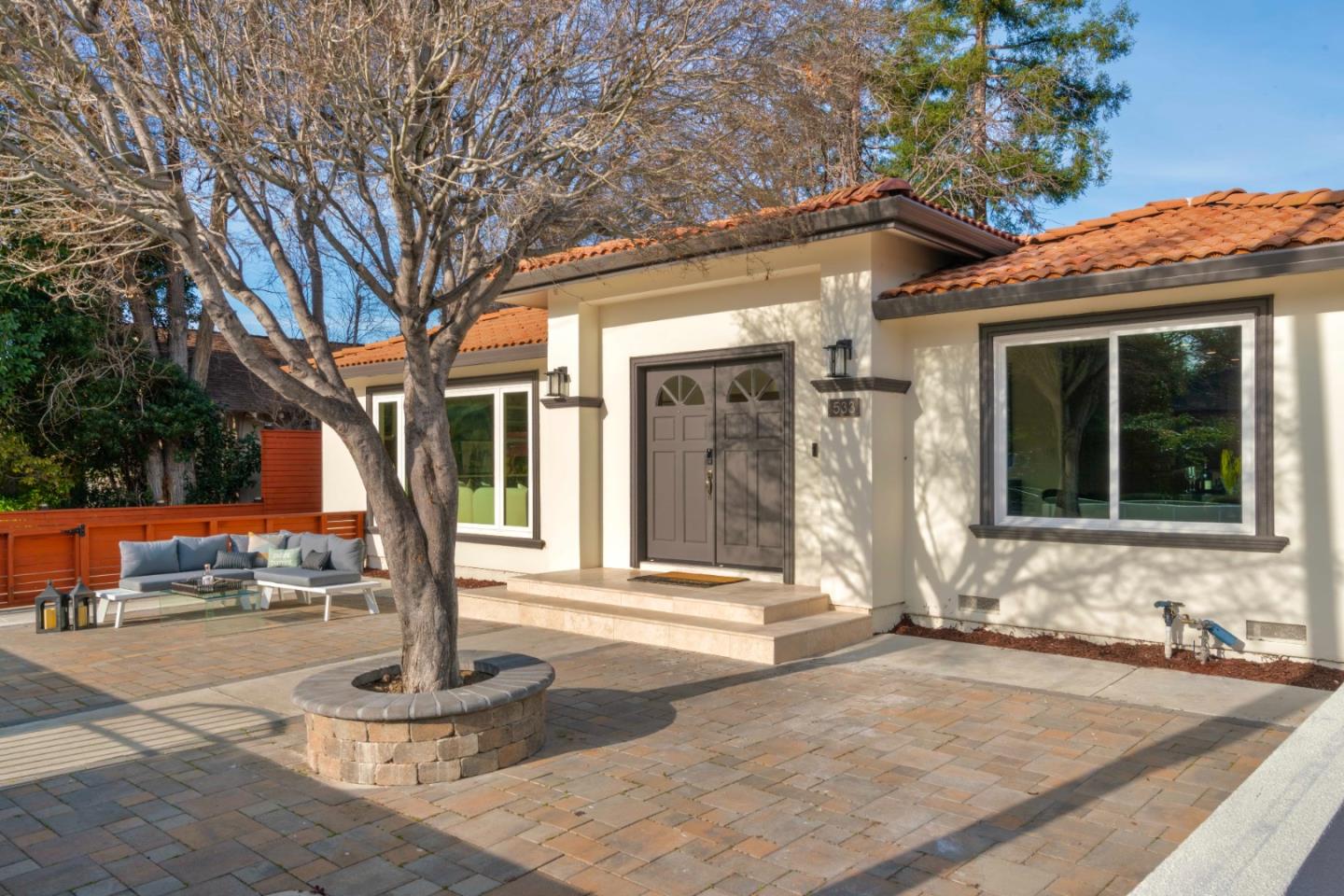 Detail Gallery Image 3 of 56 For 533 Robin Dr, Santa Clara,  CA 95050 - 4 Beds | 4 Baths