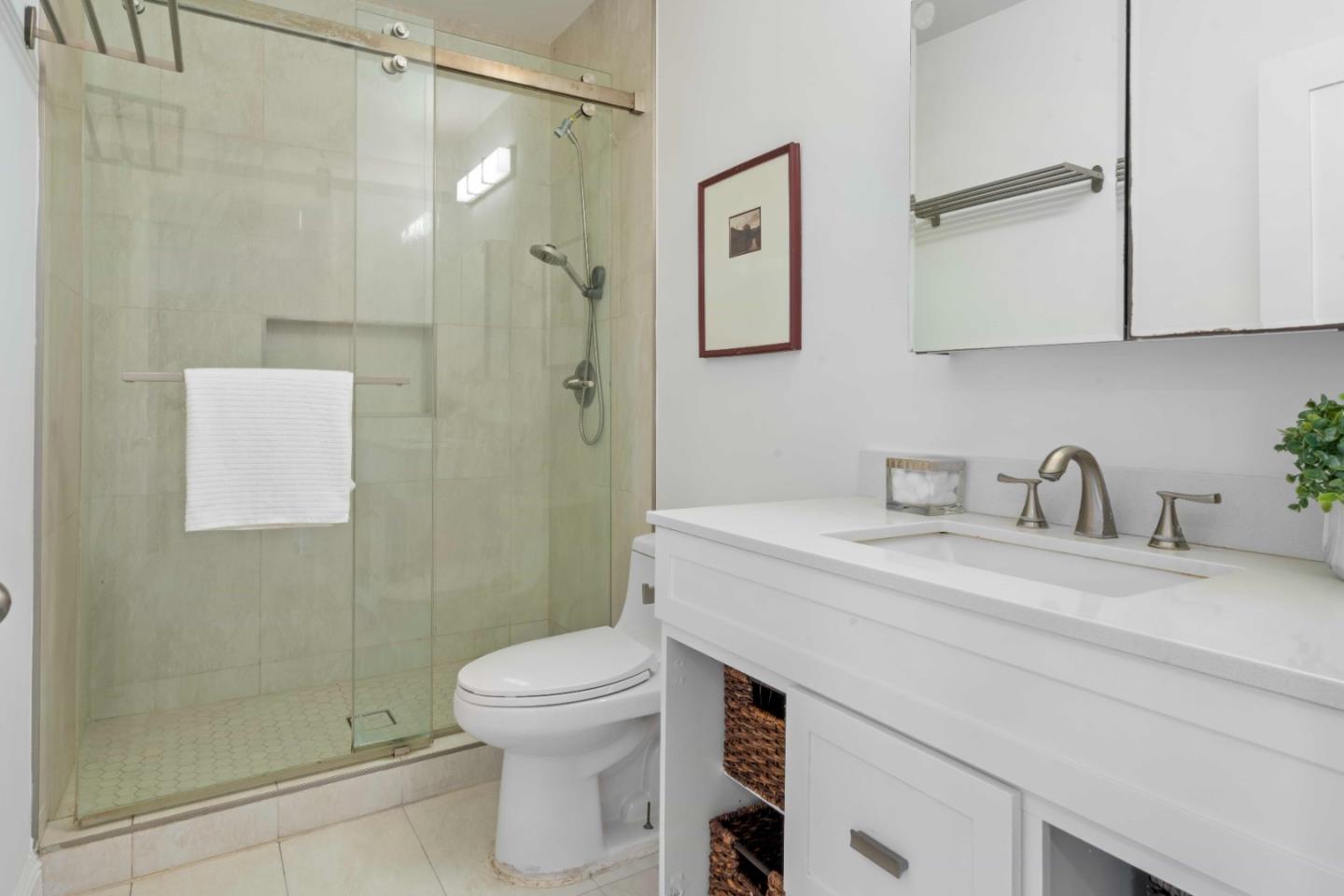 Detail Gallery Image 38 of 56 For 533 Robin Dr, Santa Clara,  CA 95050 - 4 Beds | 4 Baths