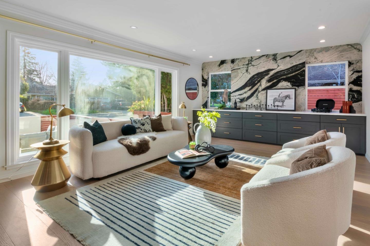 Detail Gallery Image 8 of 56 For 533 Robin Dr, Santa Clara,  CA 95050 - 4 Beds | 4 Baths