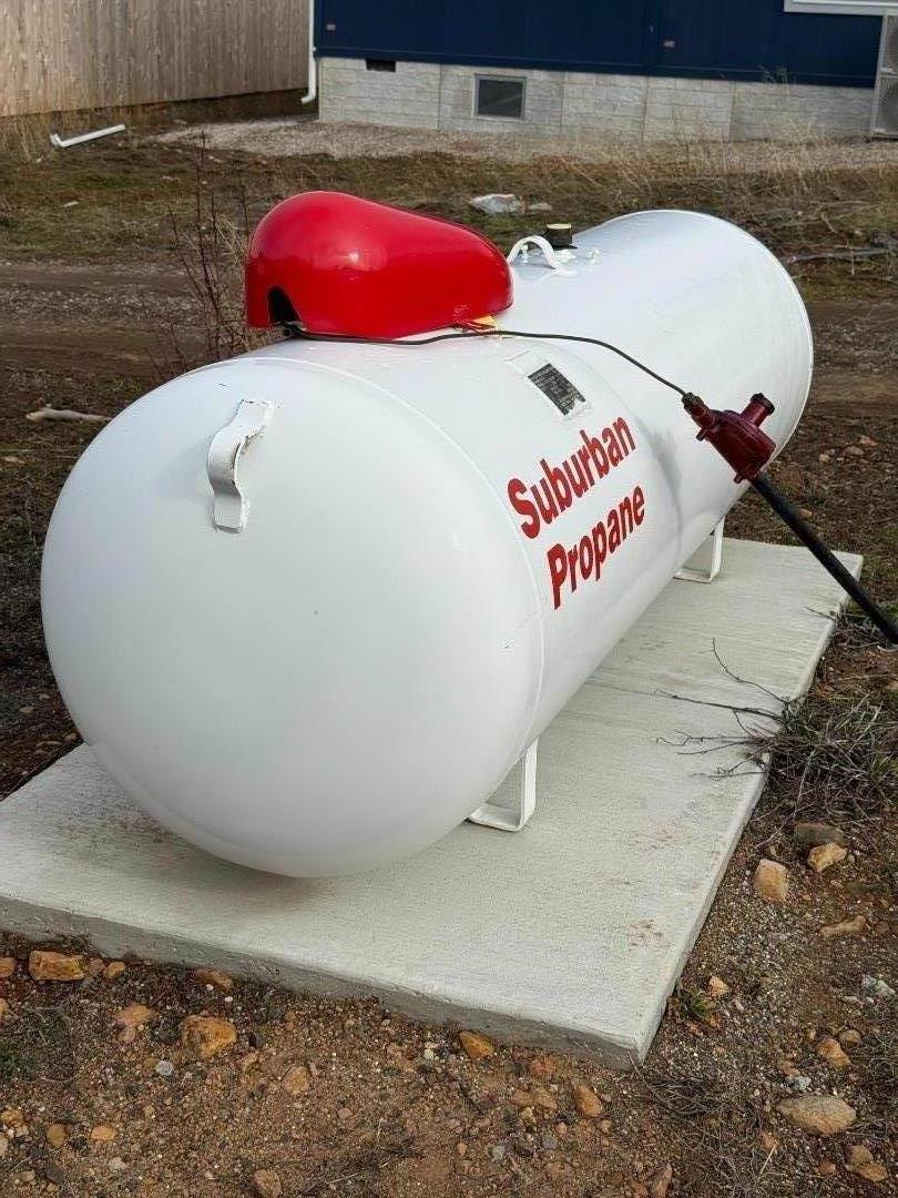 Detail Gallery Image 33 of 38 For 1523 Alameda Ave, Weed,  CA 96094 - 3 Beds | 2 Baths