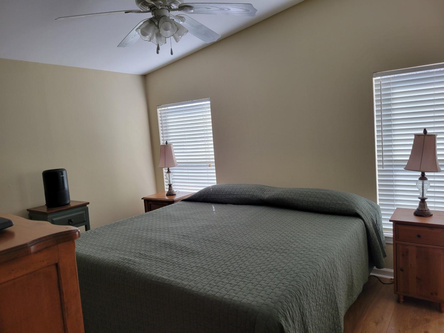 Detail Gallery Image 12 of 17 For 1220 Vienna Dr #464,  Sunnyvale,  CA 94089 - 3 Beds | 2 Baths