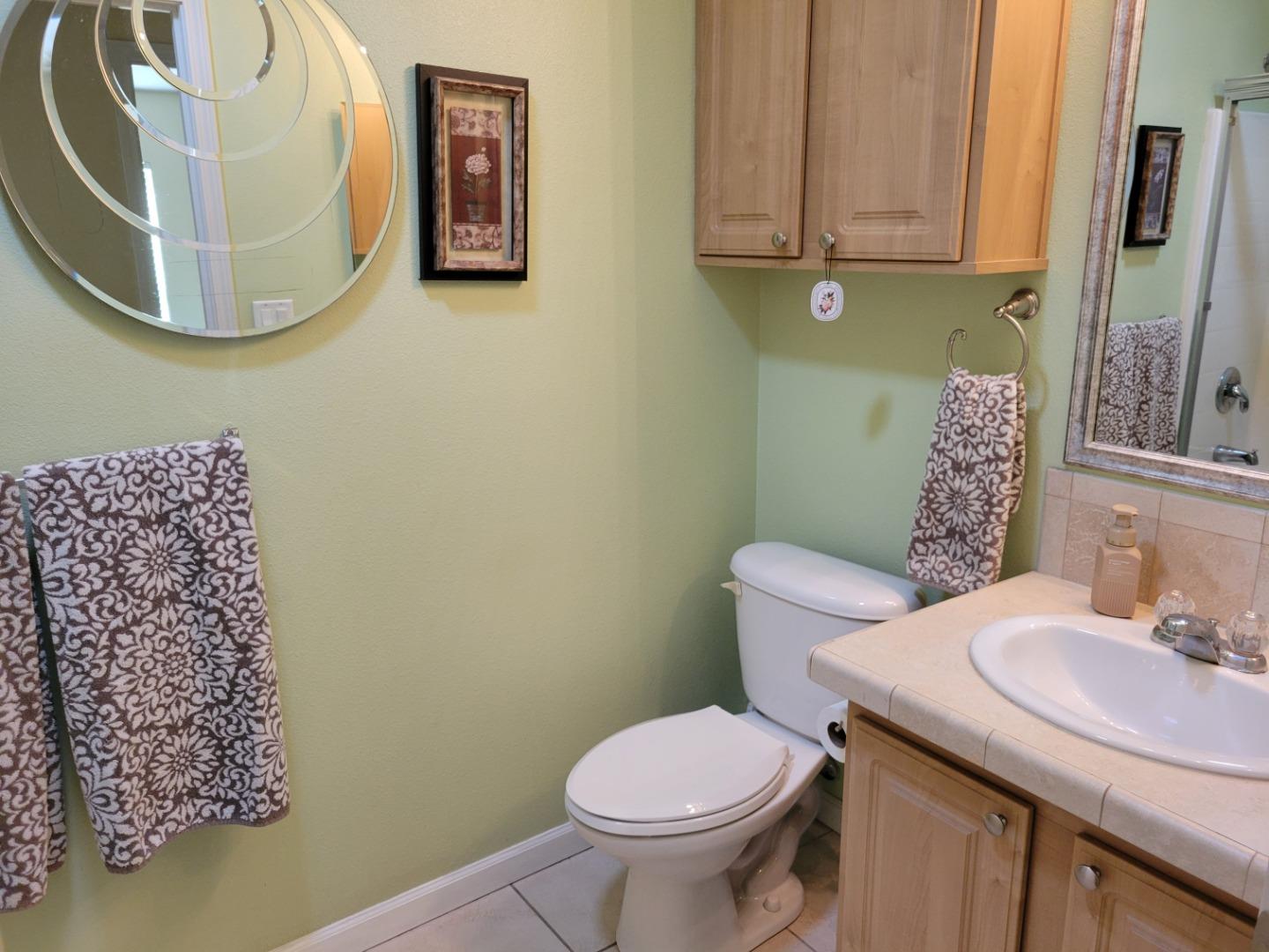 Detail Gallery Image 9 of 17 For 1220 Vienna Dr #464,  Sunnyvale,  CA 94089 - 3 Beds | 2 Baths