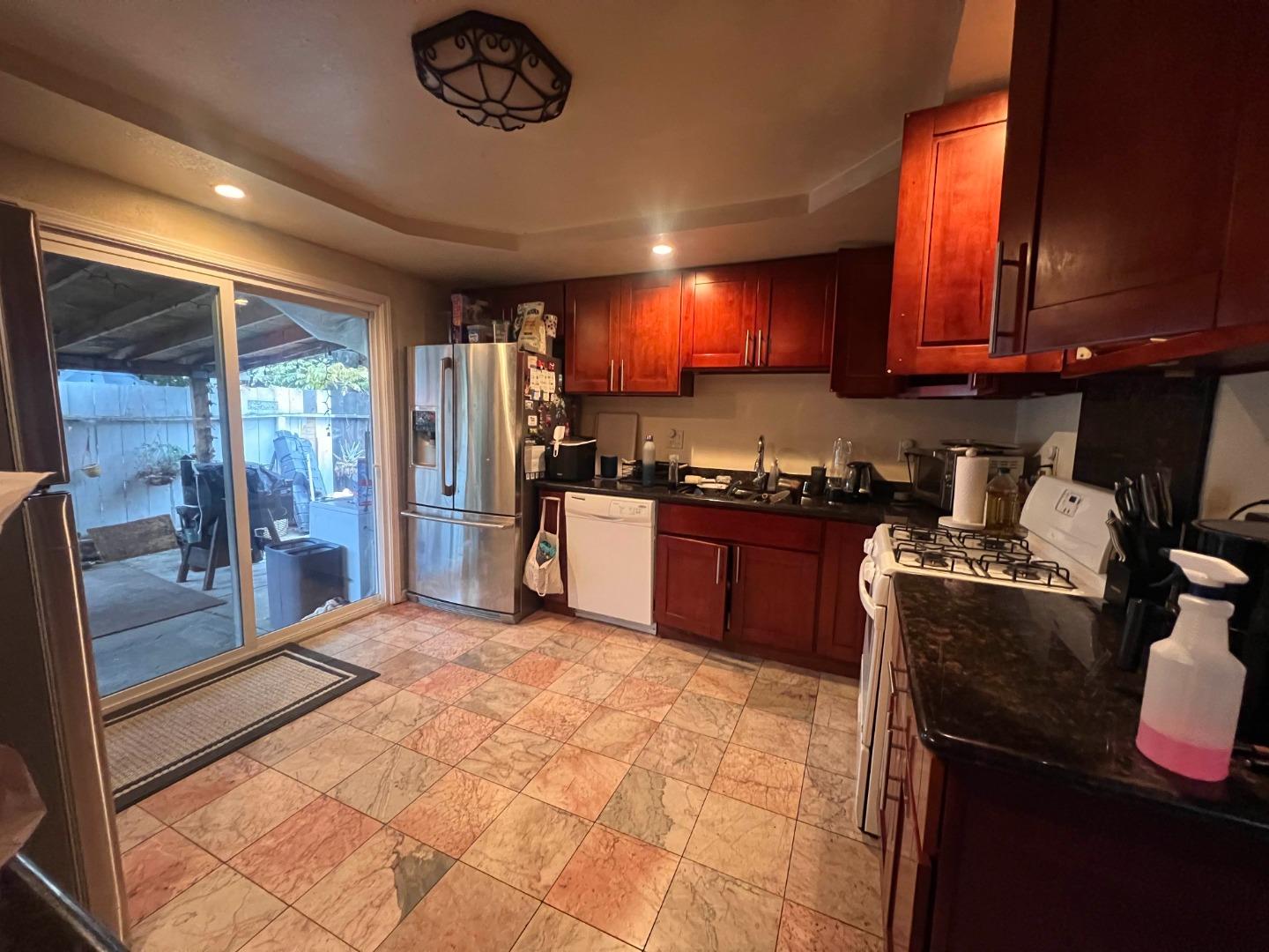 Detail Gallery Image 3 of 4 For 1104 Del Norte Ave, Menlo Park,  CA 94025 - – Beds | – Baths