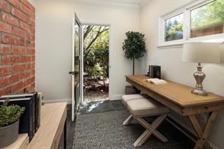 Detail Gallery Image 13 of 19 For 1015 Mallet Ct, Menlo Park,  CA 94025 - 2 Beds | 1/1 Baths