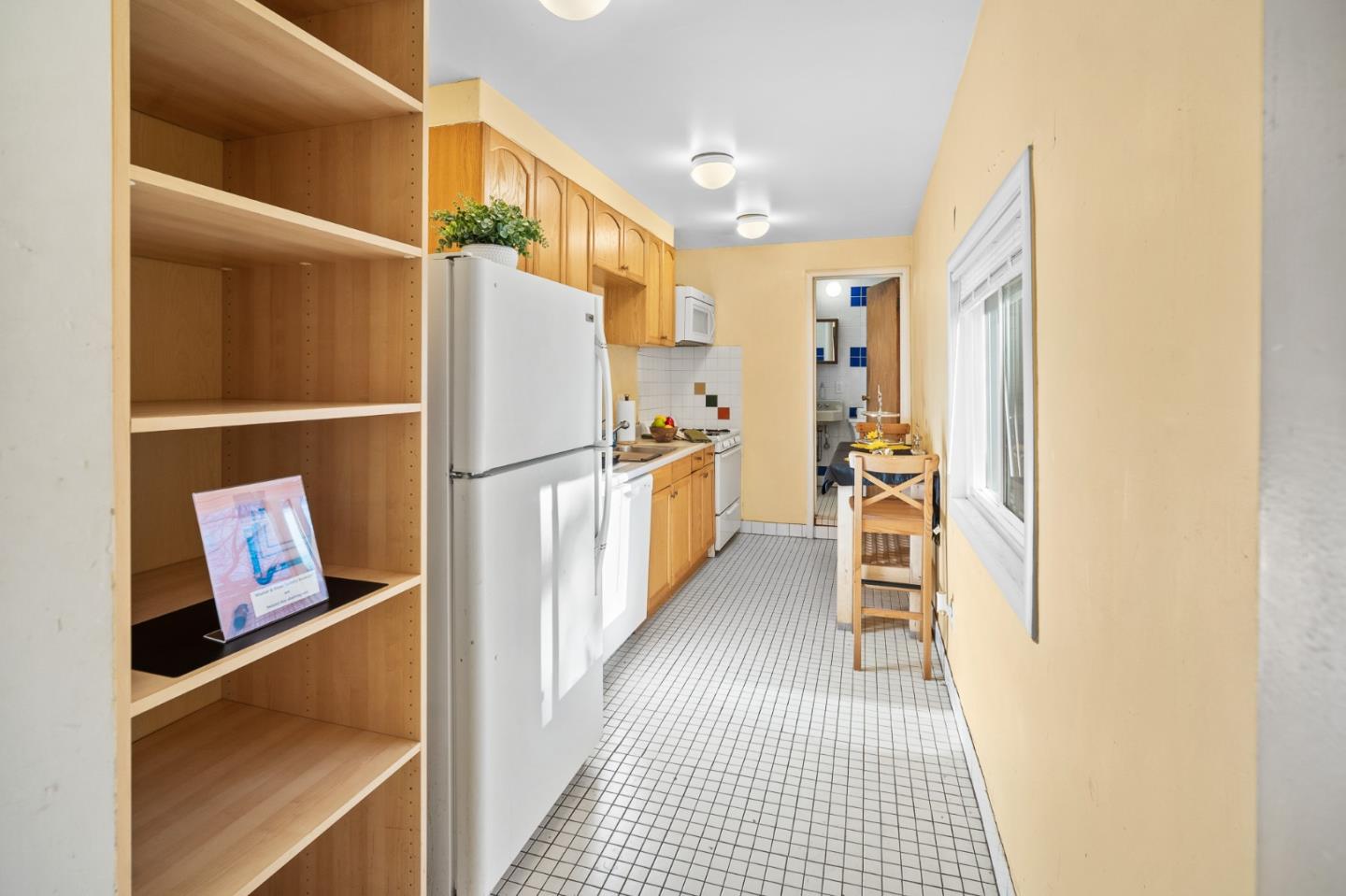 Detail Gallery Image 33 of 44 For 2066 Sterling Ave, Menlo Park,  CA 94025 - 3 Beds | 2 Baths