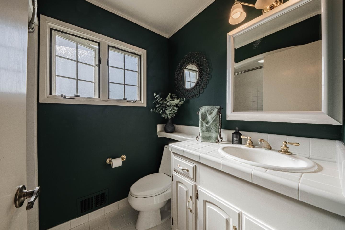 Detail Gallery Image 24 of 35 For 730 Lemos Ave, Salinas,  CA 93901 - 3 Beds | 2 Baths