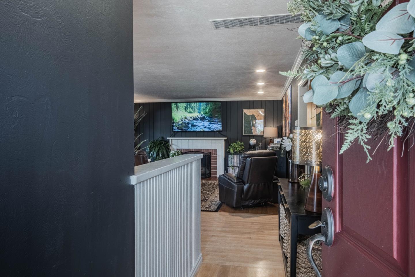 Detail Gallery Image 3 of 35 For 730 Lemos Ave, Salinas,  CA 93901 - 3 Beds | 2 Baths