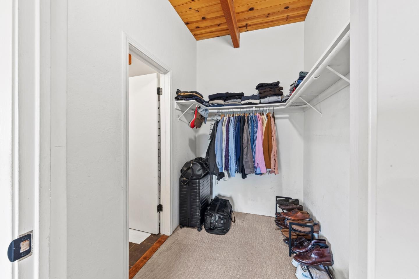 Detail Gallery Image 36 of 63 For 3320 Robinson Dr, Oakland,  CA 94602 - 2 Beds | 2/1 Baths