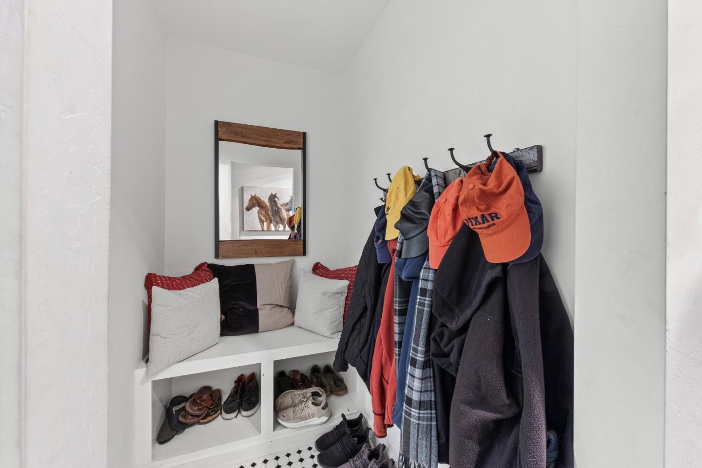 Detail Gallery Image 48 of 63 For 3320 Robinson Dr, Oakland,  CA 94602 - 2 Beds | 2/1 Baths