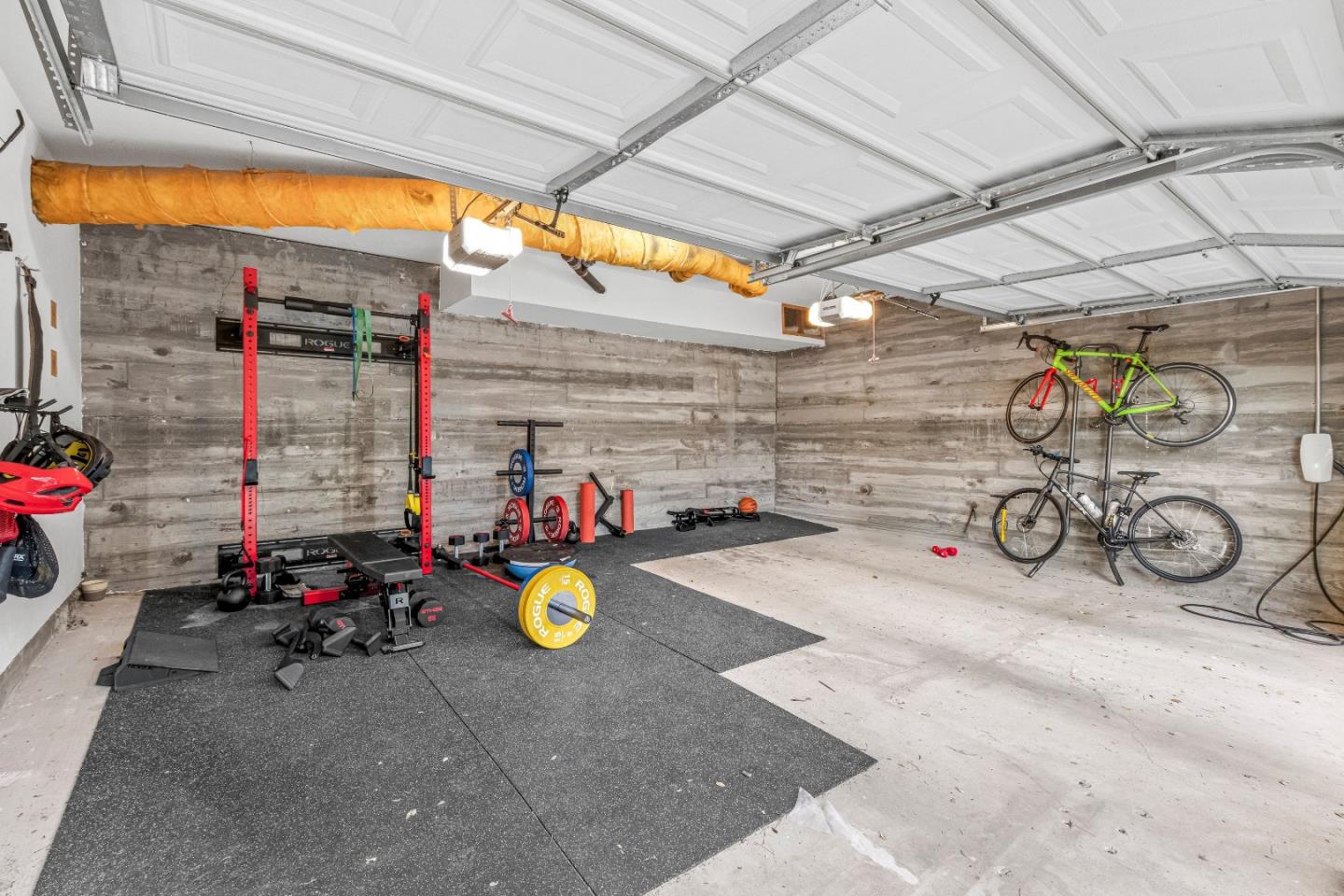 Detail Gallery Image 55 of 63 For 3320 Robinson Dr, Oakland,  CA 94602 - 2 Beds | 2/1 Baths