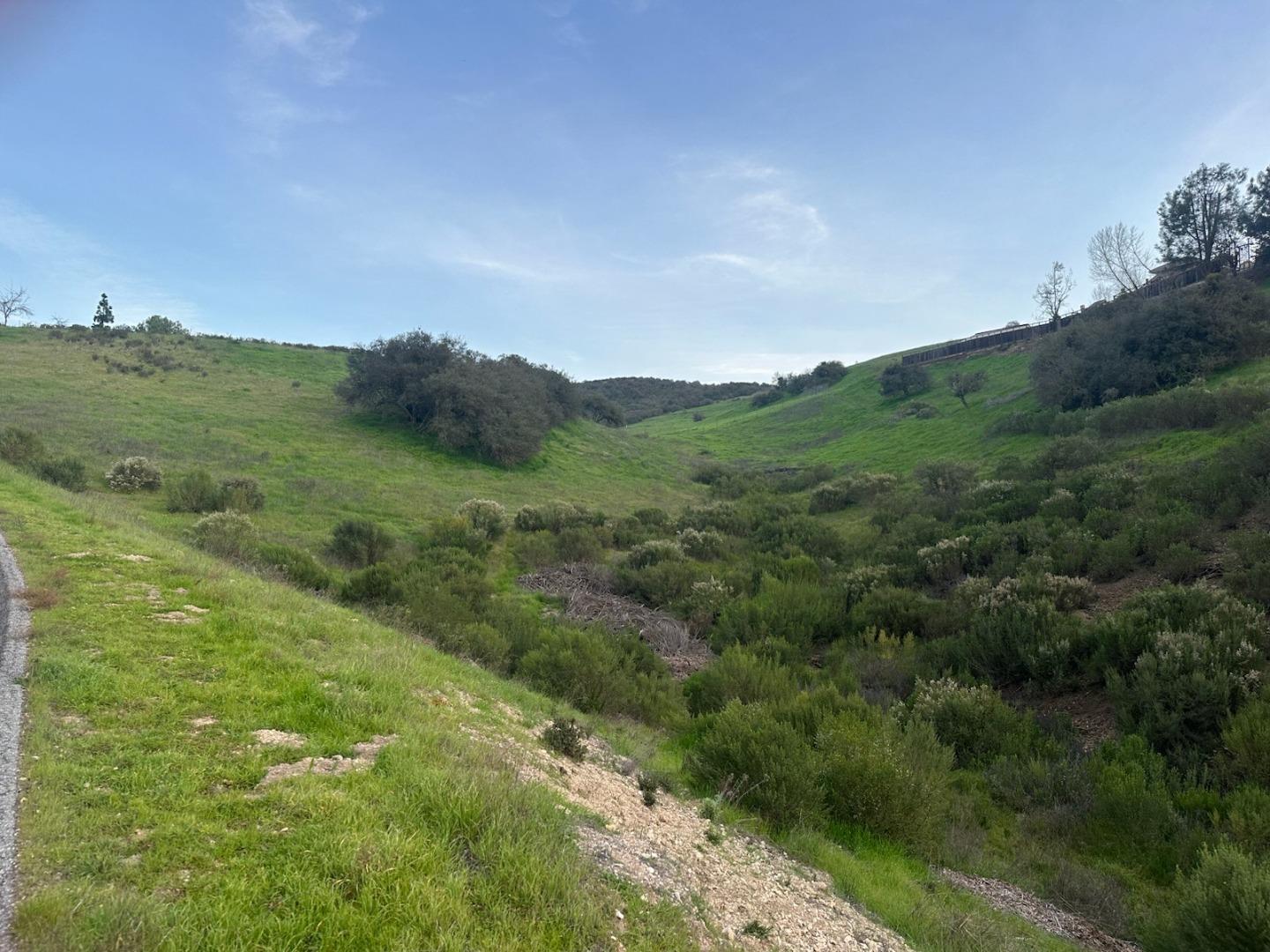 Front Image Thumbnail for ML82033270