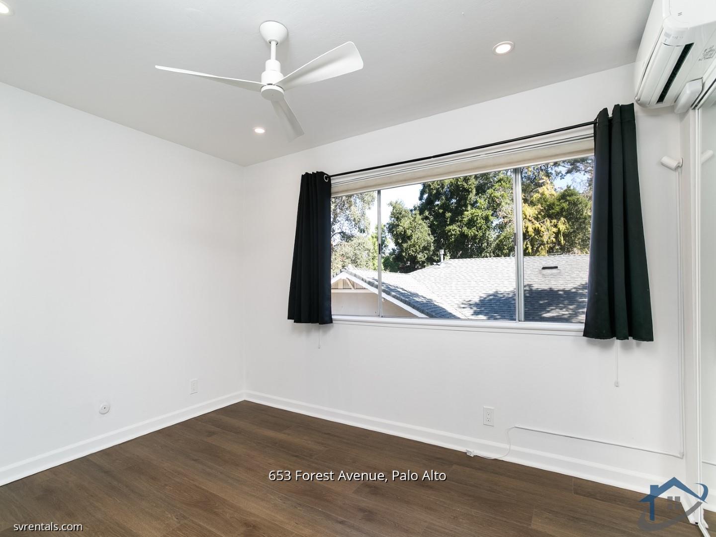 Detail Gallery Image 12 of 19 For 653 Forest Ave, Palo Alto,  CA 94301 - 2 Beds | 1/1 Baths