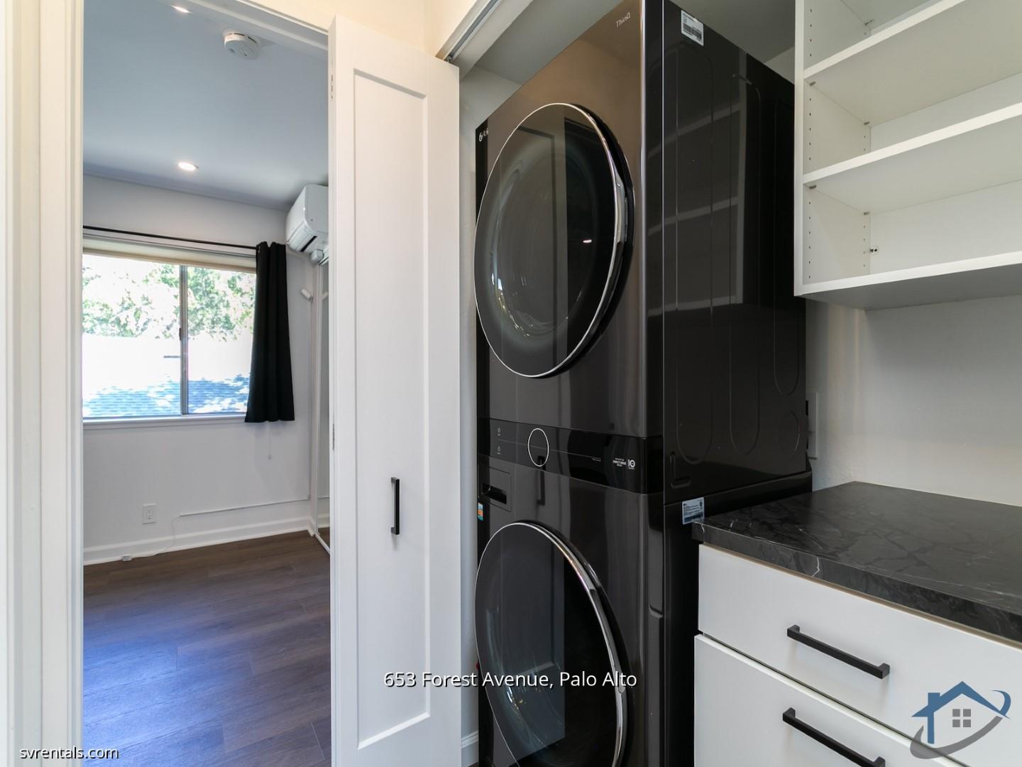 Detail Gallery Image 16 of 19 For 653 Forest Ave, Palo Alto,  CA 94301 - 2 Beds | 1/1 Baths