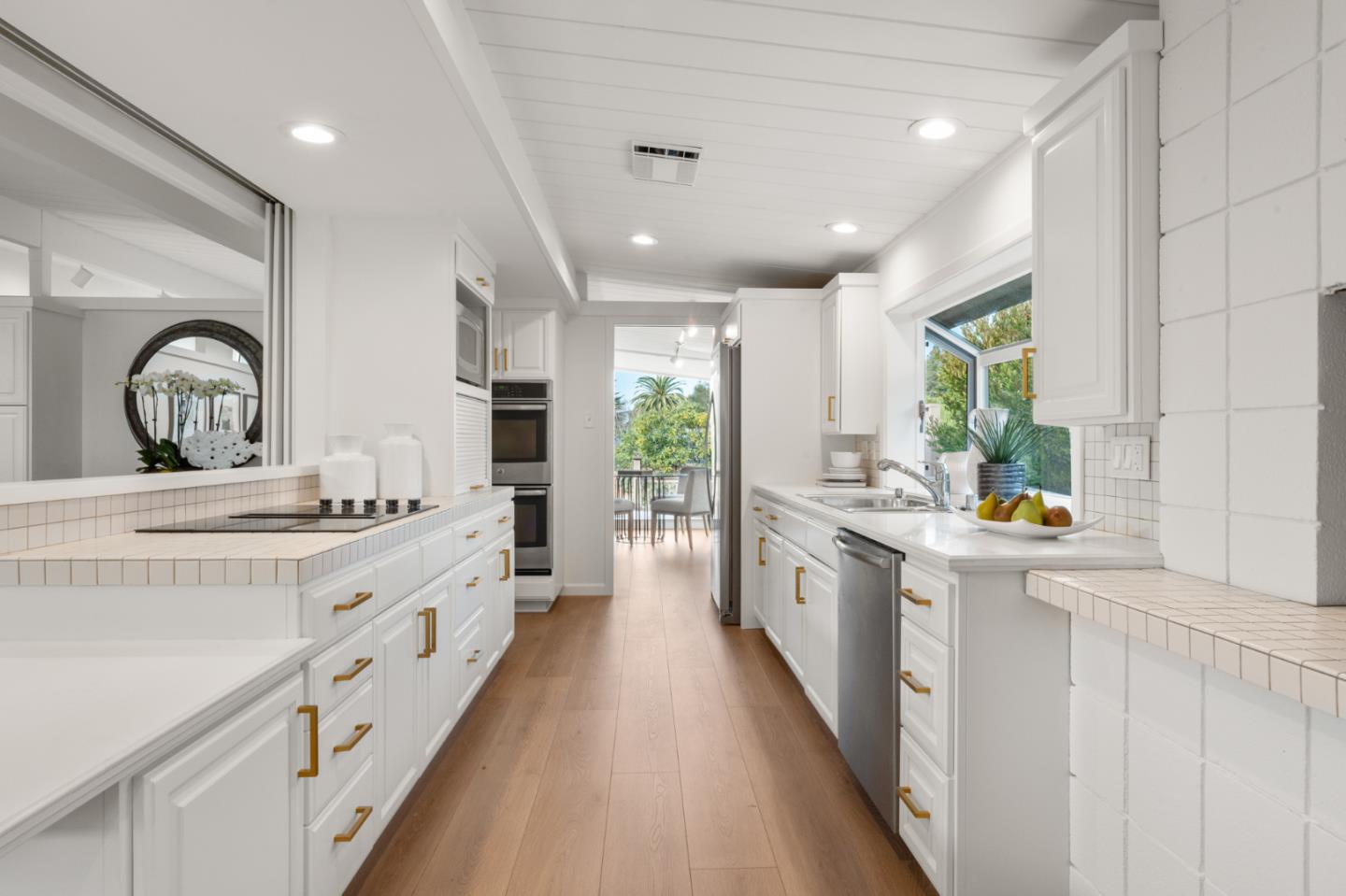 Detail Gallery Image 24 of 57 For 823 Sonoma Ter, Stanford,  CA 94305 - 3 Beds | 2 Baths