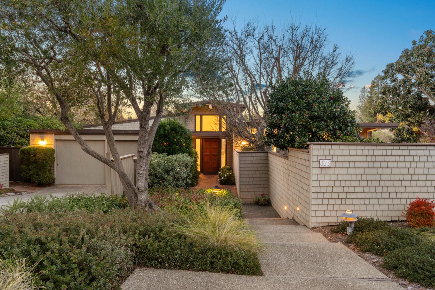 Detail Gallery Image 3 of 57 For 823 Sonoma Ter, Stanford,  CA 94305 - 3 Beds | 2 Baths